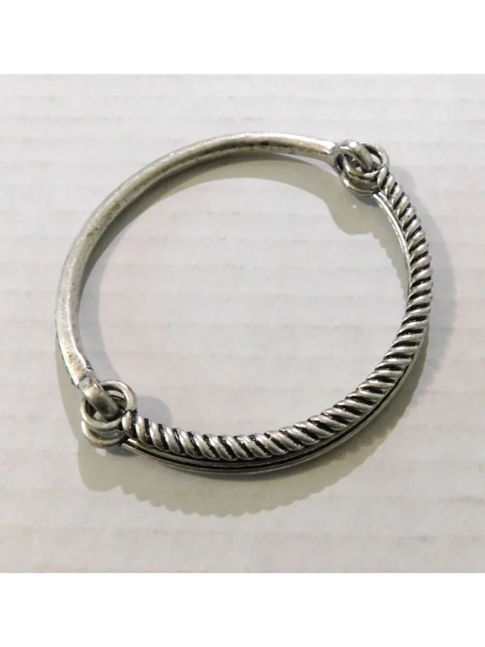 Premier Designs Matte Silver Crystal Bracelet 7.5 Inch Cable Groove Design